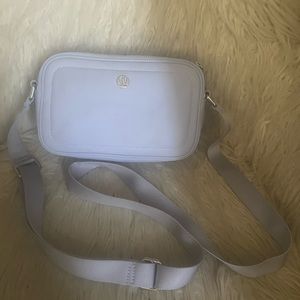 Lululemon Crossbody Camera Bag 2L